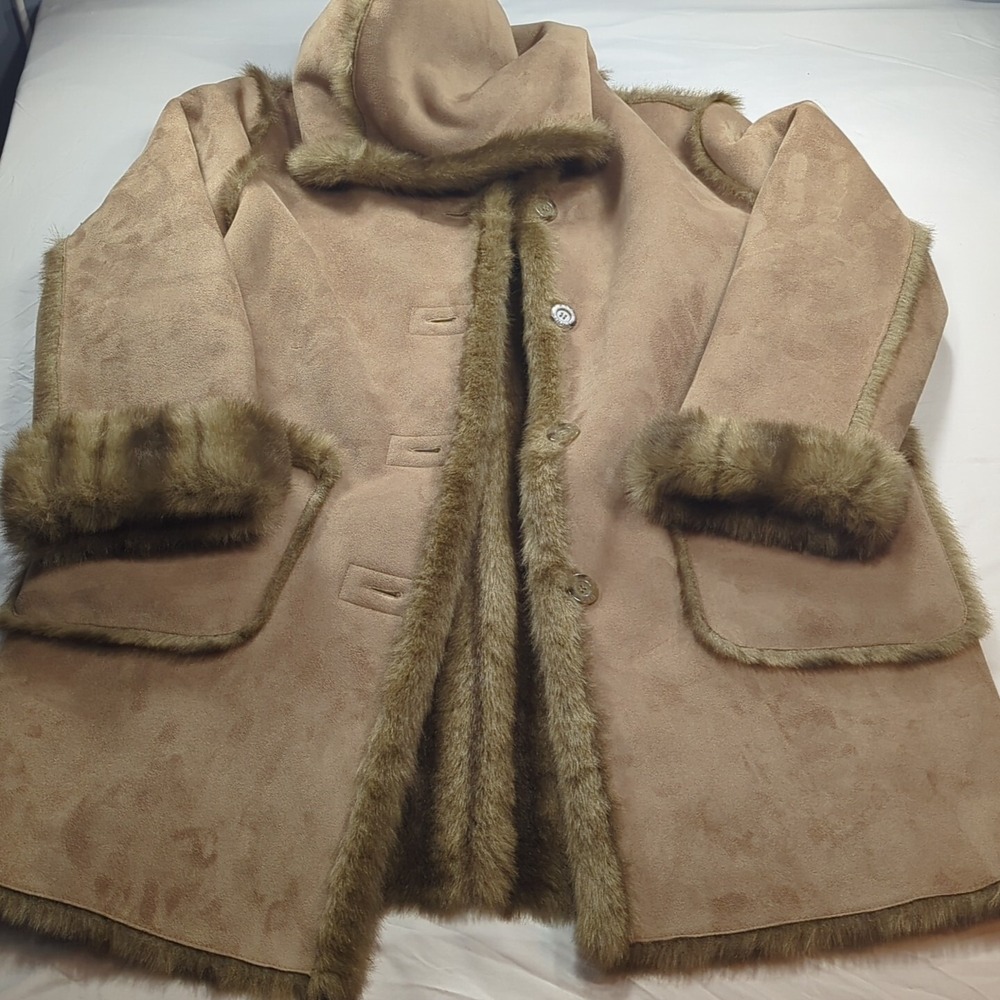 Dennis Basso Women Brown Tan Long Sleeve Fur Inner Shell Coat Faux Medium‎